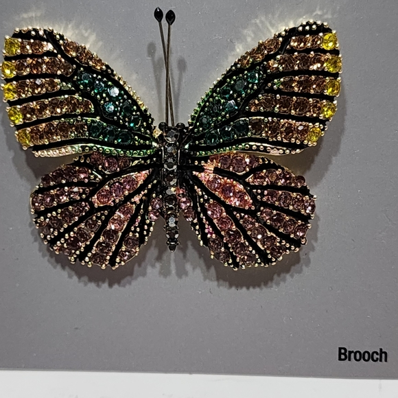 Metal Gallery Gold Tone With Colorful Rhinestones Butterfly Brooch Pin New - Picture 2 of 2